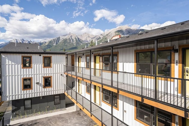 Gallery - Basecamp Suites Canmore