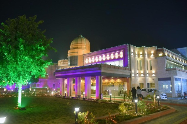 Gallery - The River Front Resort