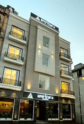 Gallery - Amritara Sadka