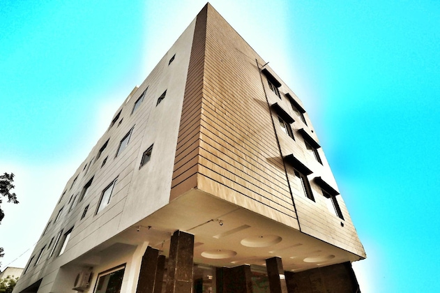 Gallery - Hotel Aerocity Purple Orchid