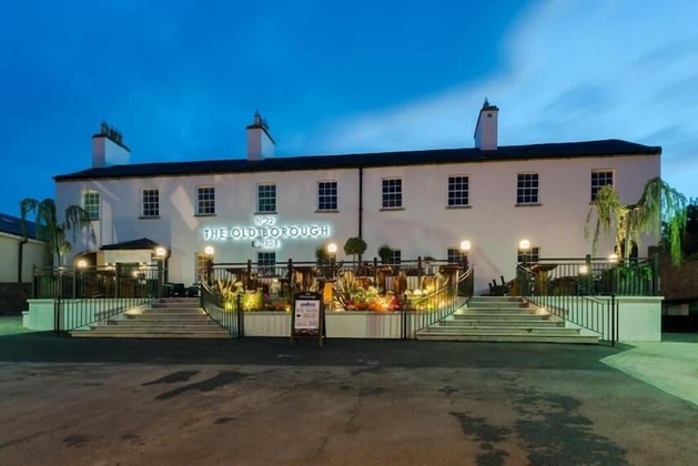 Gallery - The Old Borough By Wetherspoon