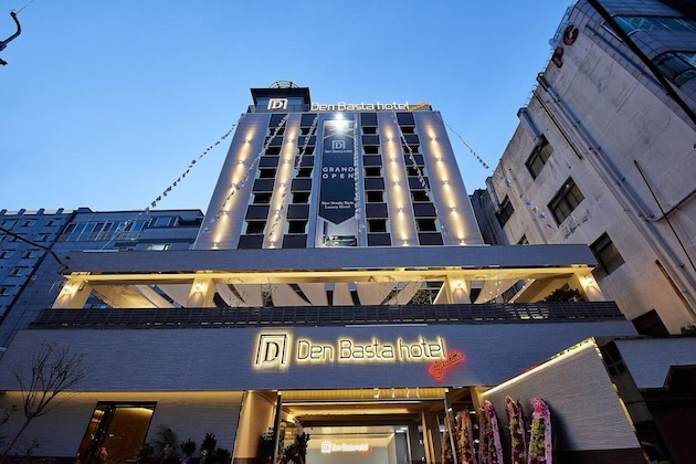 Gallery - Den Basta Signature Hotel