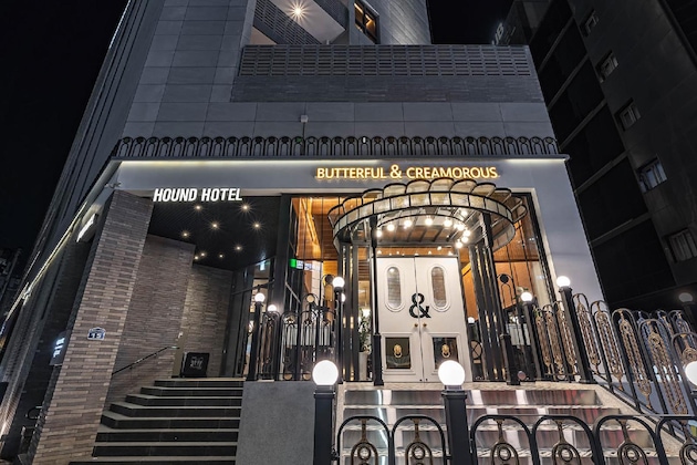 Gallery - Hound Hotel Signature