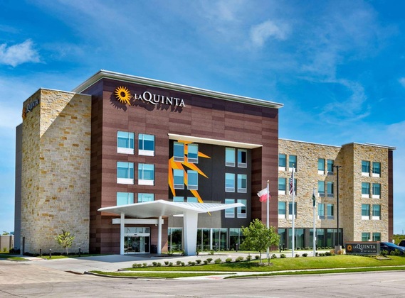 Gallery - La Quinta Inn & Suites By Wyndham Terrell