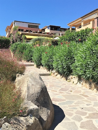 Gallery - Baia De Bahas Apartments & Resort