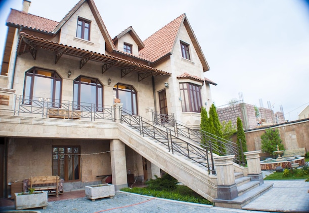 Gallery - Chateau Gabriel