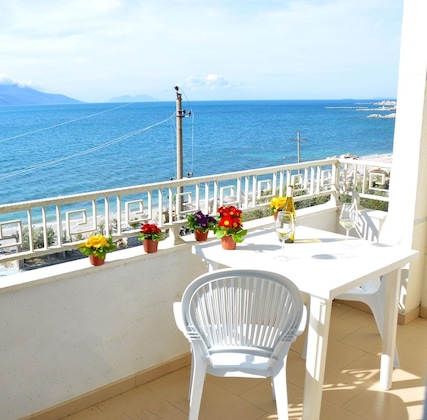 Gallery - Pastarella Beachfront Resort