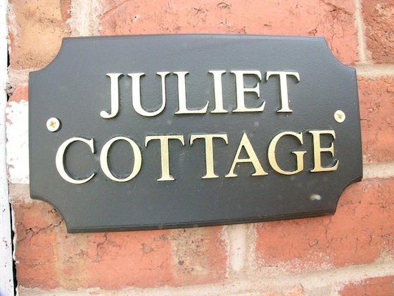 Gallery - Juliet Cottage