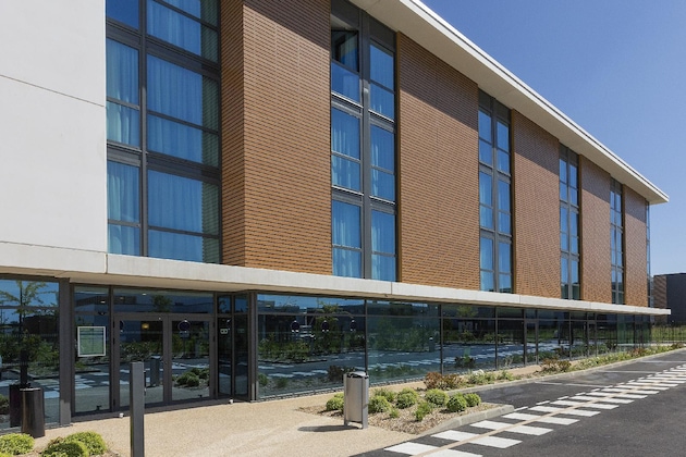 Gallery - Hôtel Roi Soleil Prestige Plaisir