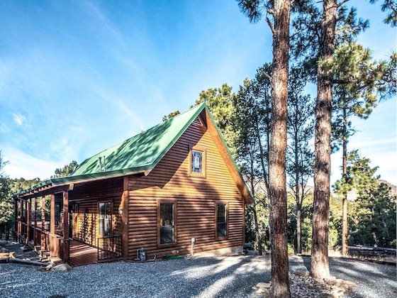 Gallery - Wine N Pines