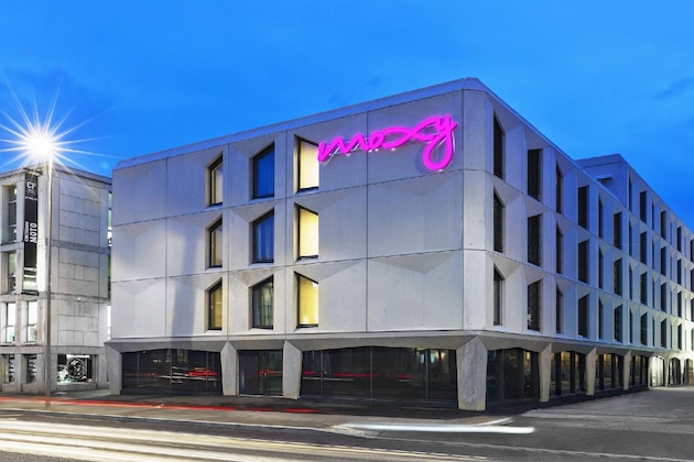Gallery - Moxy Lausanne City