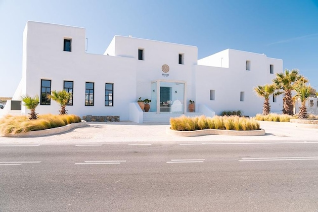 Gallery - Koukoumi Vegan Boutique Hotel