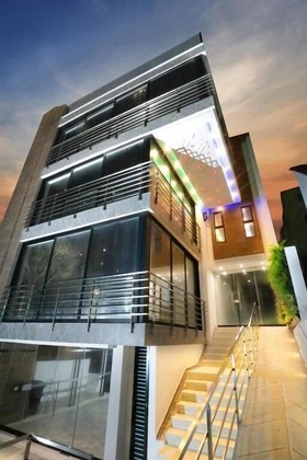 Gallery - Casa Tabor