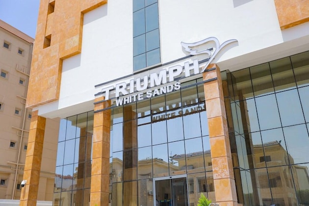 Gallery - Triumph White Sands Hotel