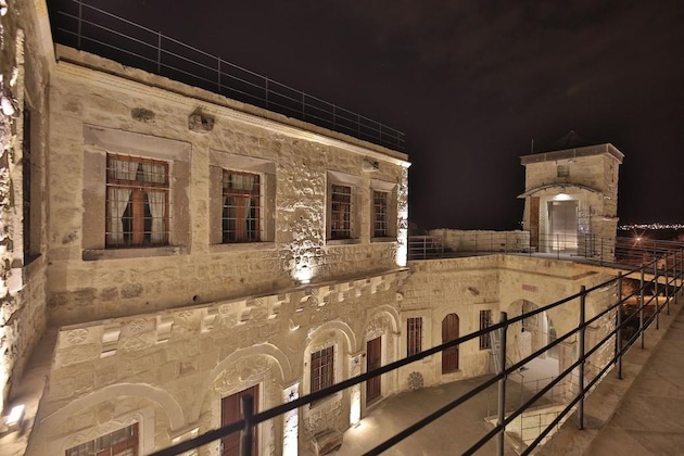 Gallery - Taru Cave Suites