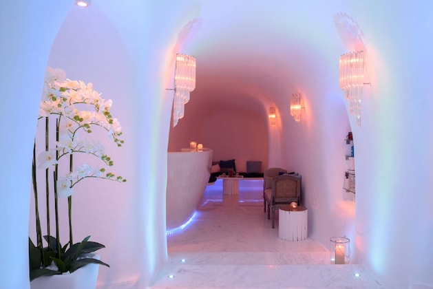 Gallery - Canaves Oia Suites