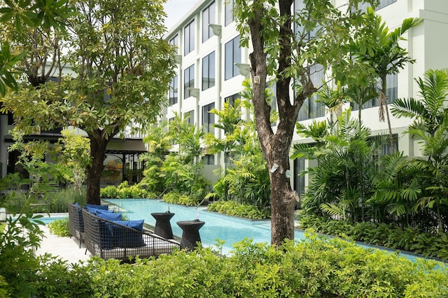 Gallery - Four Points By Sheraton Phuket Patong Beach Resort