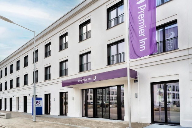 Gallery - Premier Inn Regensburg City Centre