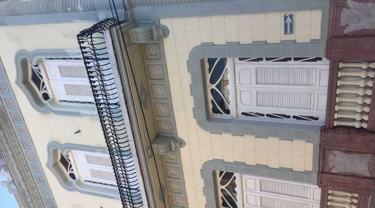 Gallery - E Palacio Arenas