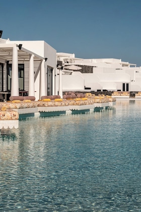 Gallery - Cresanto Luxury Suites