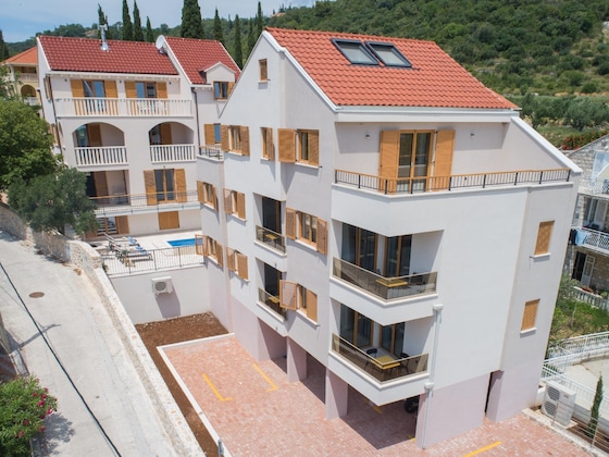 Gallery - Casa Laurea