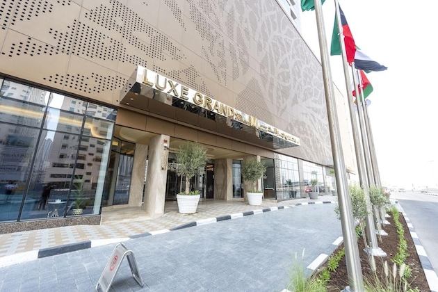 Gallery - Luxe Grand Hotel Apartments