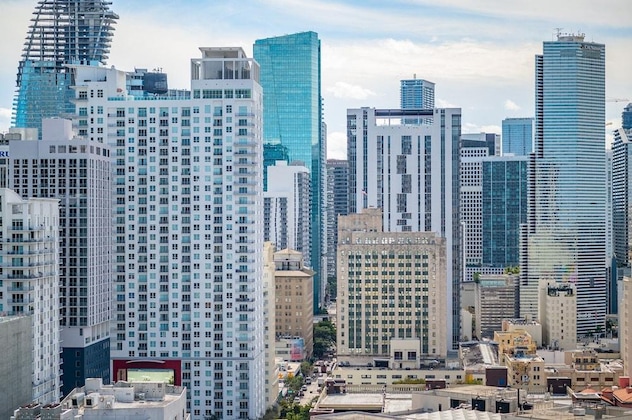 Gallery - Global Luxury Suites Miami Worldcenter