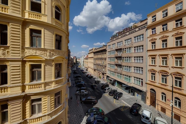 Gallery - Prague City Center Apartment