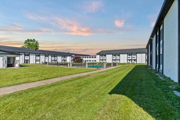 Gallery - Days Inn By Wyndham Erie