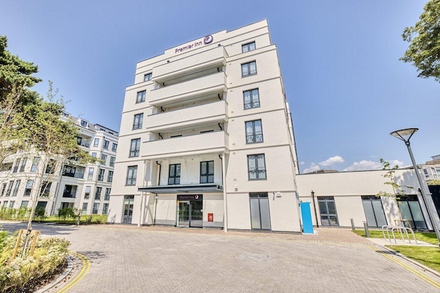 Gallery - Premier Inn Bournemouth West Cliff