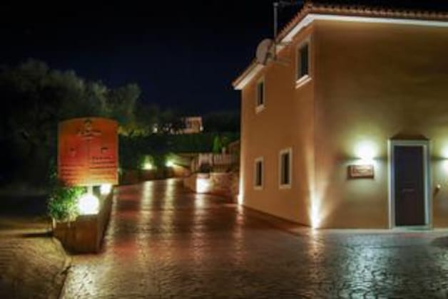 Gallery - Villas St John