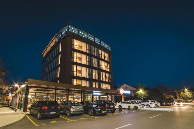 Gallery - Bristol Hotel