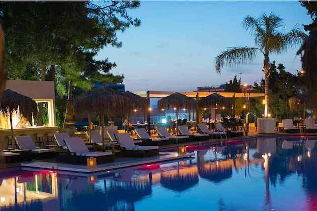 Gallery - Bamboo Suites Adults Only