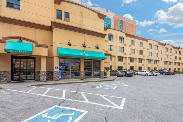 Gallery - Quality Inn & Suites