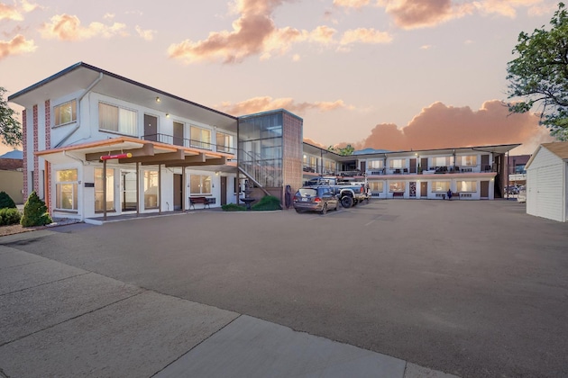 Gallery - Nevada Flats Hotel
