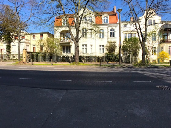 Gallery - Amaroo - Apartments Potsdam "Alexandrowka"
