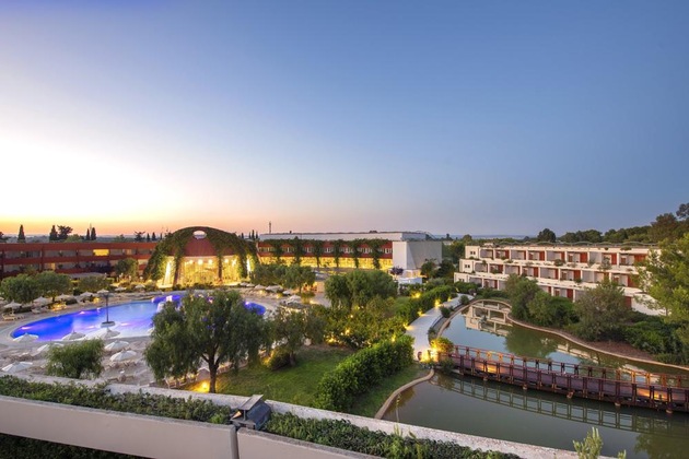 Gallery - Calane' Resort