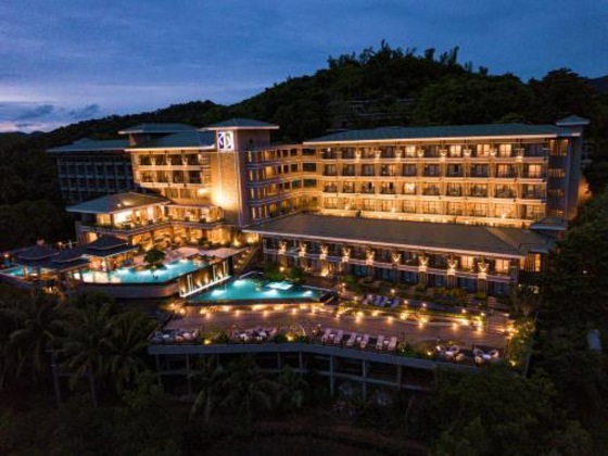 Gallery - Zuri Resort
