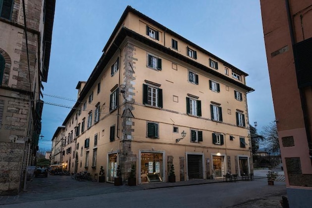 Gallery - Grand Universe La Residenza