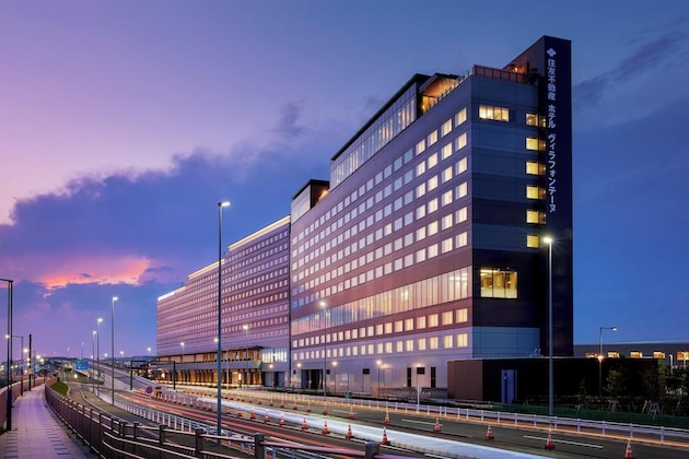 Gallery - Hotel Villa Fontaine Premier Haneda Airport