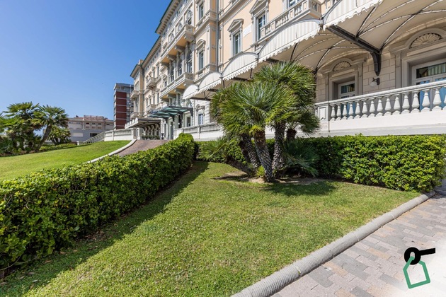 Gallery - Hotiday Room Collection - Livorno Mascagni