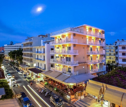 Gallery - Pearl Hotel (Adults Only 23+)