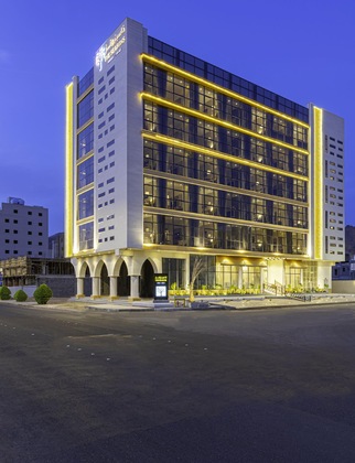 Gallery - The Seasons Hotels