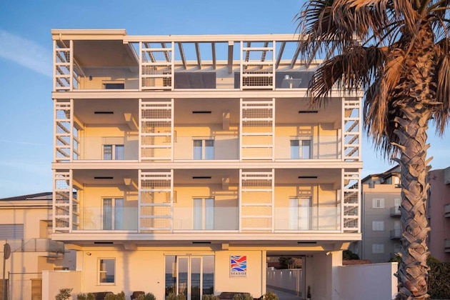 Gallery - Seaside Beach Hotel