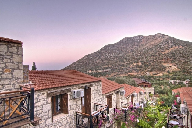 Gallery - Stone Village Petrino Horio