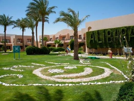 Gallery - Ali Baba Palace -Families and Couples Only-