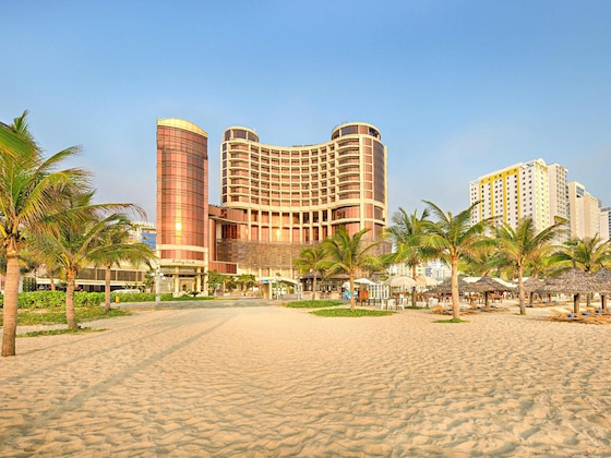 Gallery - Holiday Beach Hotel