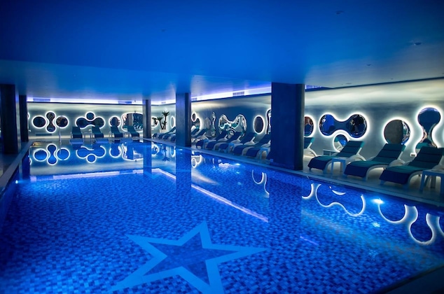 Gallery - Fafa Aqua Blue Hotel