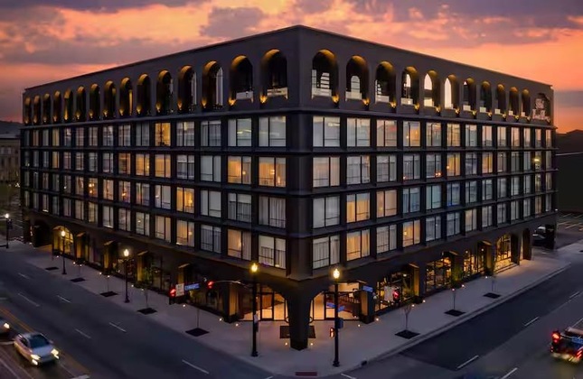 Gallery - Hotel Bourre Bonne Louisville, Curio Collection by Hilton