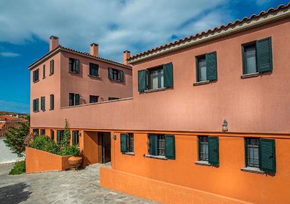 Gallery - The Varos Residences Hotel